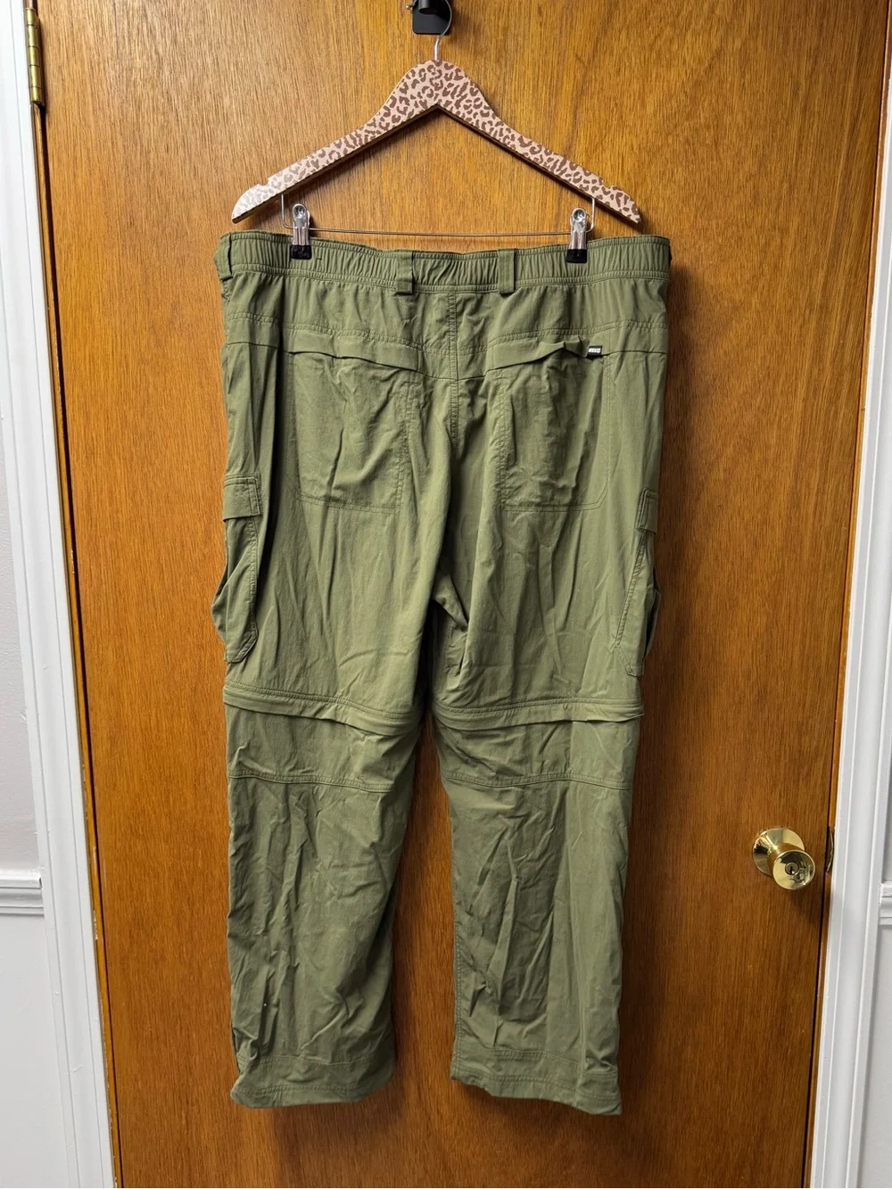 REI Co-Op Zip-Off Hiking Pants Convertible Cargo Utility Mens Green 42W x 30L